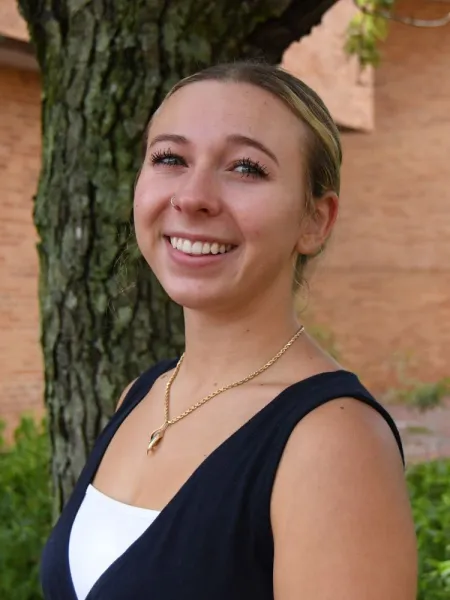 Kylie Creasser professional photo